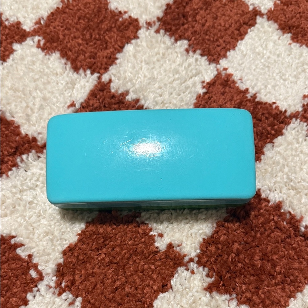 Kate Spade Glasses case - Picture 3 of 4